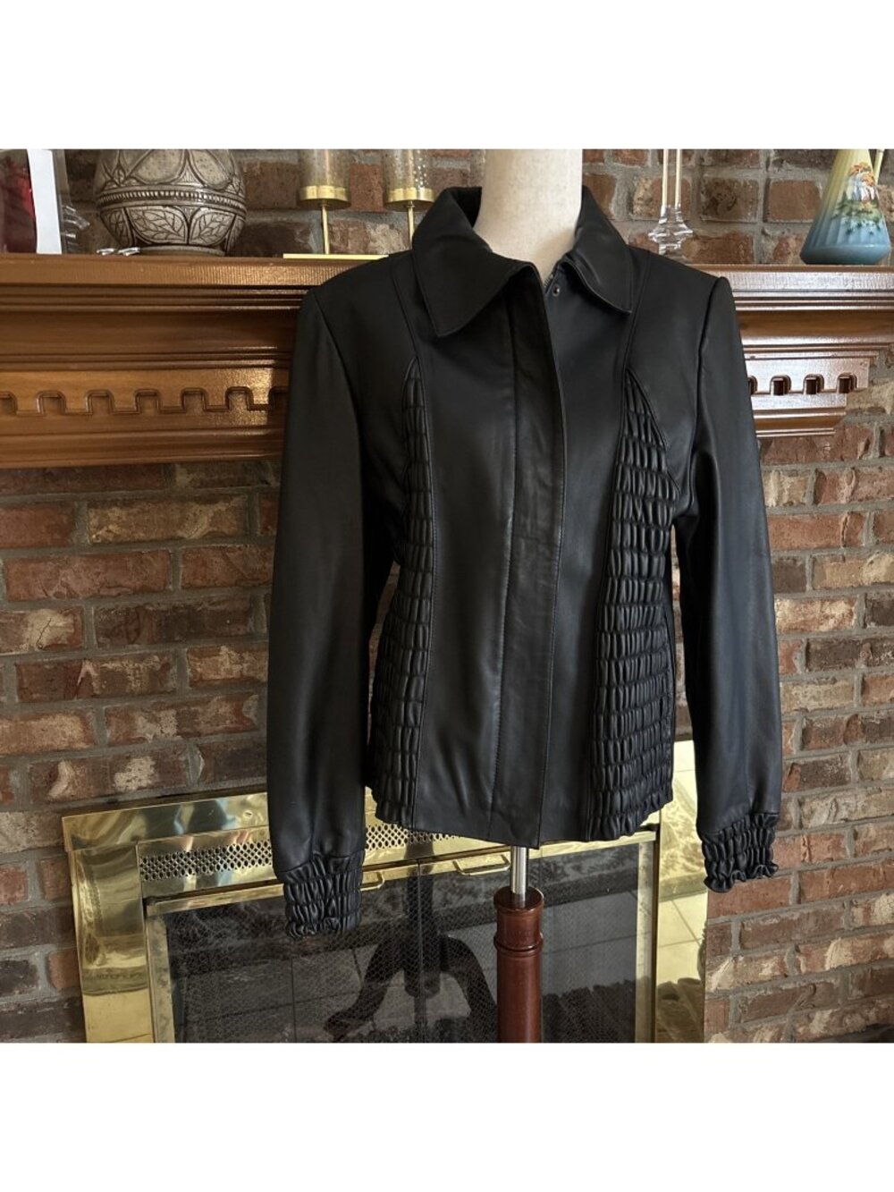 Montanaco Black Leather Jacket Size Large Lined Excellent